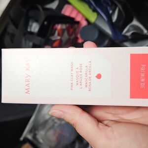 Mary Kay Pink Clay Mask